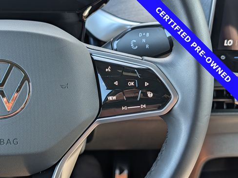 Used 2025 Volkswagen ID. Buzz Pro S RWD image 27