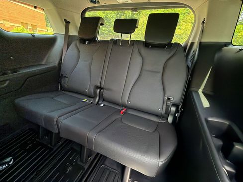 New 2026 Kia Carnival SX Prestige FWD image 31