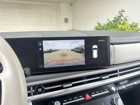 Used 2025 Hyundai Santa Fe SEL image 18