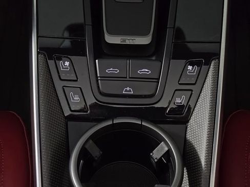 Certified 2023 Porsche 911 Turbo image 24