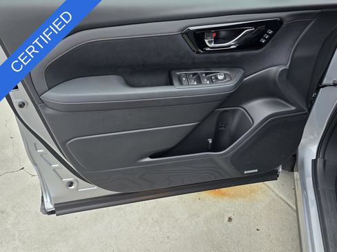 Used 2026 Subaru Forester Touring w/ Touring Package AWD/4WD image 44