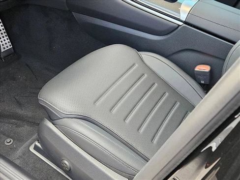 New 2026 Mercedes-Benz GLC 300 4MATIC image 4