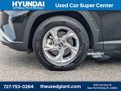 Certified 2024 Hyundai Tucson SE FWD image 10