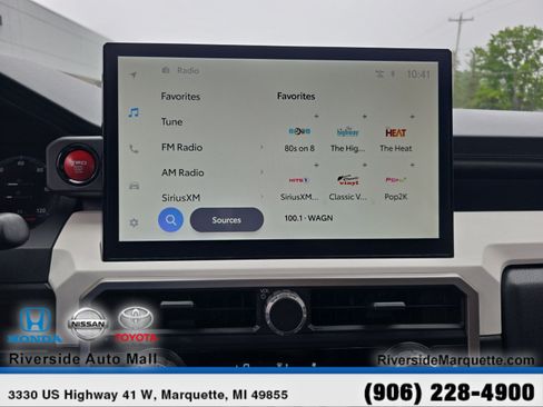 Used 2024 Toyota Tacoma TRD Off-Road AWD/4WD image 17