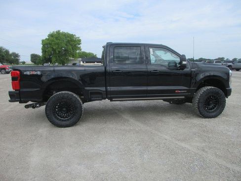 New 2026 Ford F250 Platinum AWD/4WD image 4