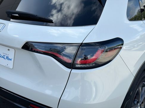 Used 2024 Honda HR-V EX-L image 26