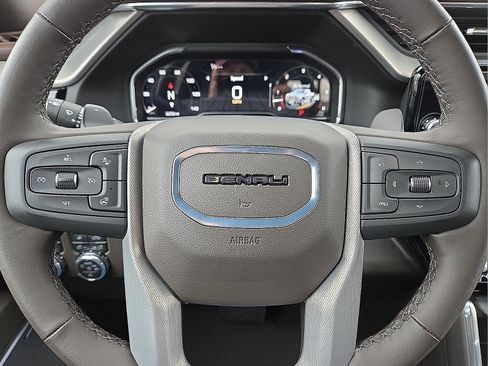 Used 2025 GMC Sierra 1500 Denali w/ Denali Reserve Package image 24