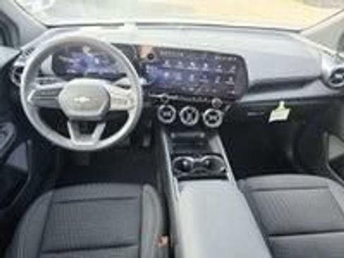New 2025 Chevrolet Blazer EV LT AWD/4WD image 6