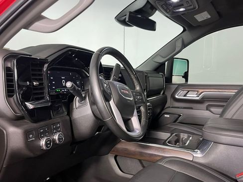 Used 2024 GMC Sierra 2500 SLT w/ SLT Convenience Package image 22