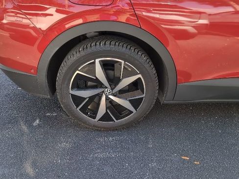 Used 2023 Volkswagen ID.4 S image 7