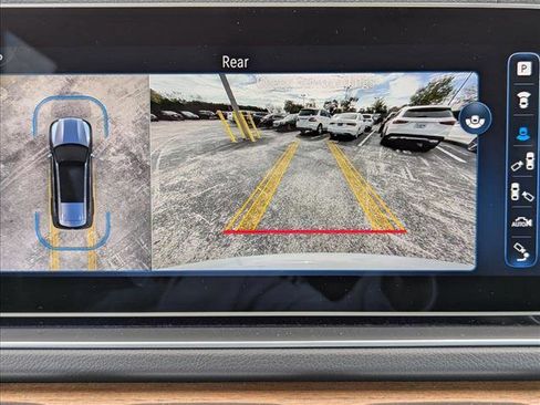 Certified 2024 Mercedes-Benz GLS 580 4MATIC image 7