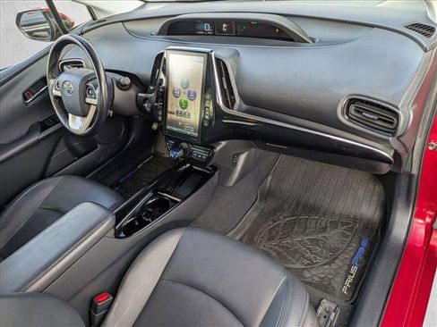 Used 2019 Toyota Prius Prime Premium image 21