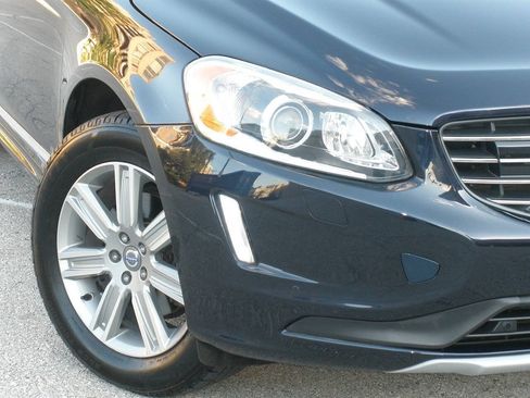 Used 2016 Volvo XC60 T6 Platinum w/ Protection Package AWD/4WD image 3