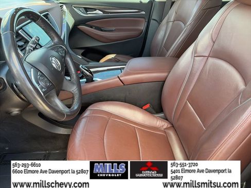 Used 2018 Buick Enclave Avenir w/ Trailering Package AWD/4WD image 10