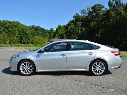 Used 2014 Toyota Avalon Limited FWD image 59