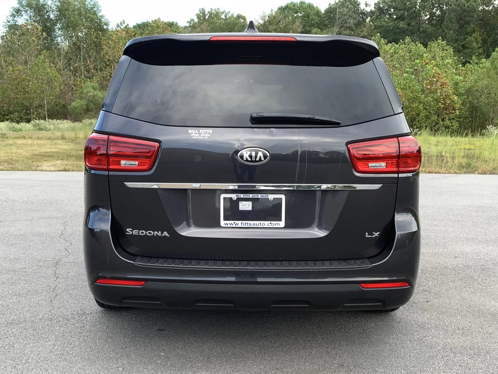 Used 2021 Kia Sedona LX FWD image 6