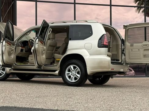 Used 2007 Lexus GX 470 AWD/4WD image 30