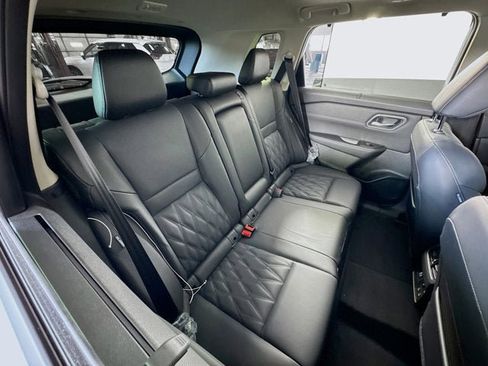 New 2026 Nissan Rogue Platinum image 30