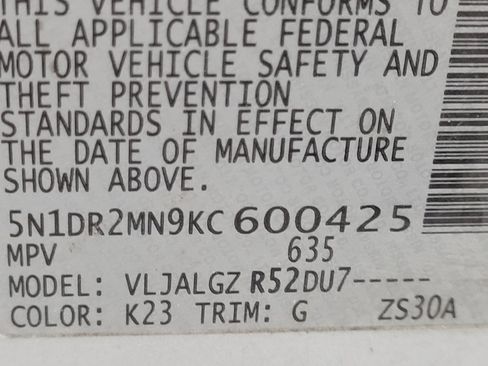 Used 2019 Nissan Pathfinder SL FWD image 33