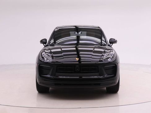 Used 2026 Porsche Macan AWD/4WD image 8