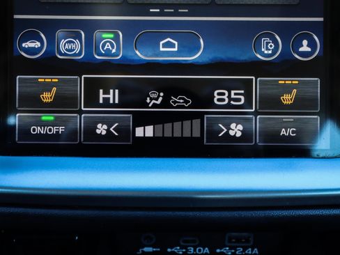 Used 2024 Subaru Legacy Premium image 9