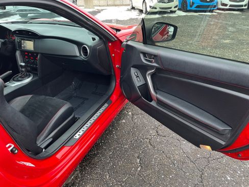 Used 2015 Subaru BRZ Limited image 36