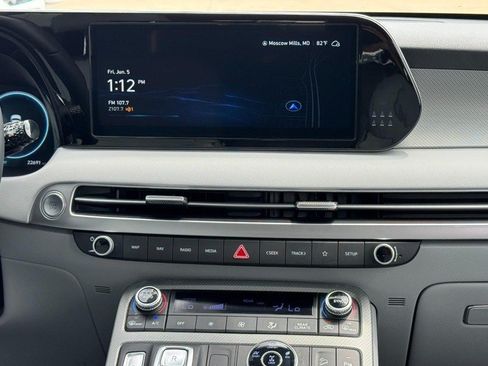 Used 2025 Hyundai Palisade SEL AWD/4WD image 15