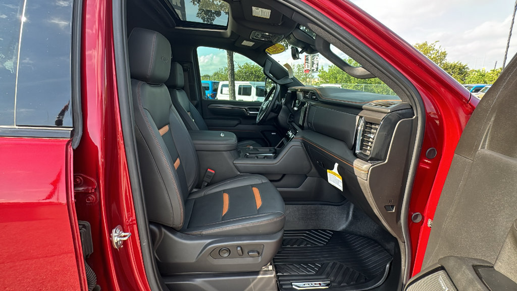 Used 2025 GMC Sierra 2500 AT4 w/ AT4 Premium Plus Package AWD/4WD image 22