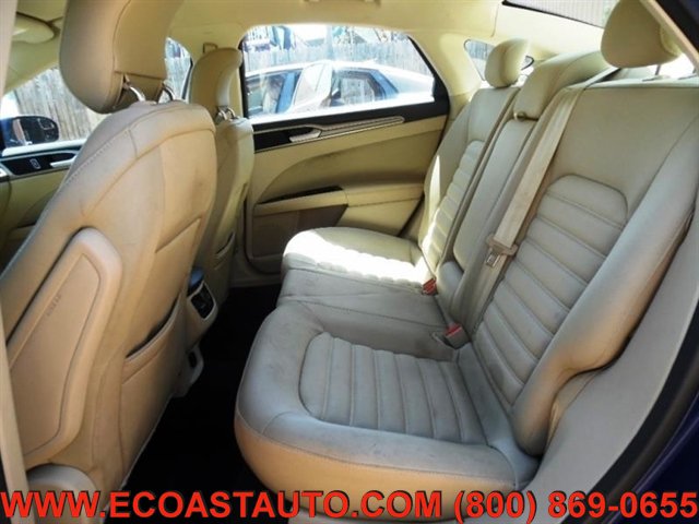 Used 2013 Ford Fusion SE FWD image 9