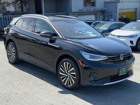 Used 2023 Volkswagen ID.4 Pro S Plus AWD/4WD image 3