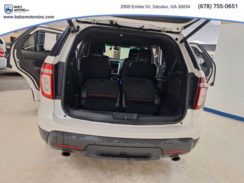 Used 2011 Ford Explorer Limited w/ 302A Rapid Spec Order Code FWD image 16
