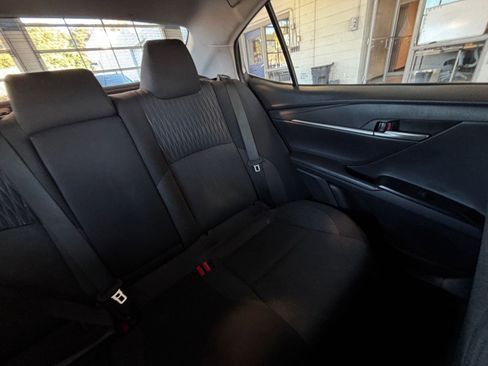 Used 2025 Toyota Camry LE image 41