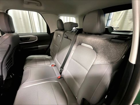 Used 2025 Ford Bronco Sport Badlands image 15