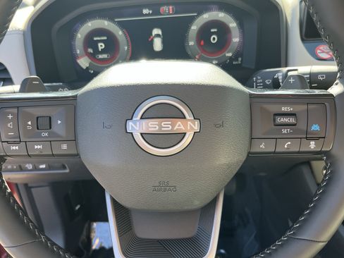 Used 2026 Nissan Rogue SL AWD/4WD image 20