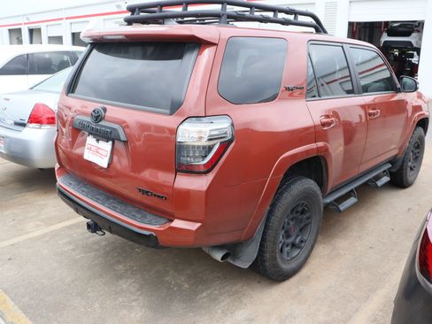 Used 2024 Toyota 4Runner TRD Pro AWD/4WD image 9