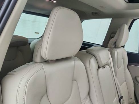 Used 2021 Volvo XC90 T6 Inscription w/ Climate Package image 27