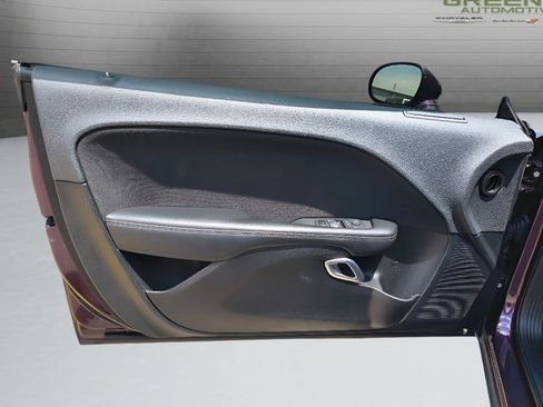 Used 2022 Dodge Challenger SXT w/ Blacktop Package image 11