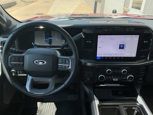 Used 2024 Ford F250 Lariat w/ Sport Appearance Package AWD/4WD image 12
