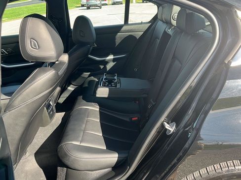 Used 2024 BMW 330e RWD image 27
