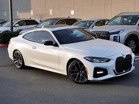 Used 2023 BMW 430i Coupe w/ M Sport Package image 3