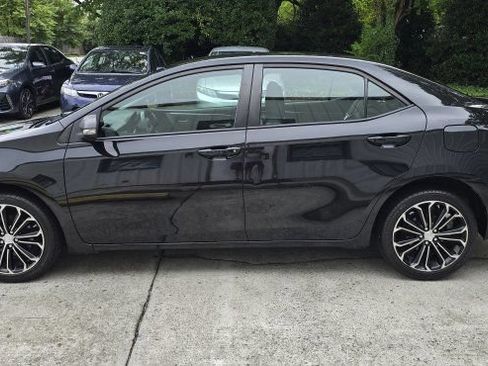 Used 2016 Toyota Corolla S FWD image 2