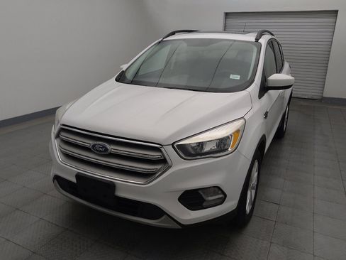 Used 2018 Ford Escape SE image 15