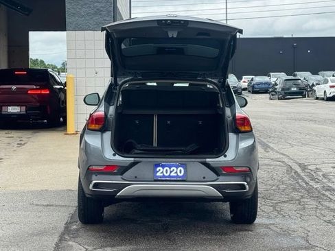 Used 2020 Buick Encore GX Essence w/ Advanced Technology Package AWD/4WD image 32