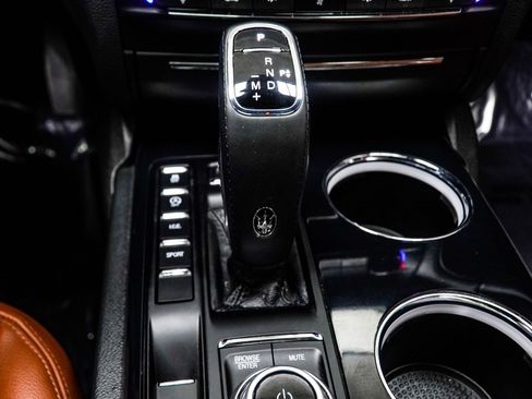 Used 2022 Maserati Ghibli Modena RWD image 22