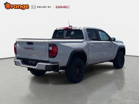 New 2026 GMC Canyon Elevation w/ Convenience Package image 3