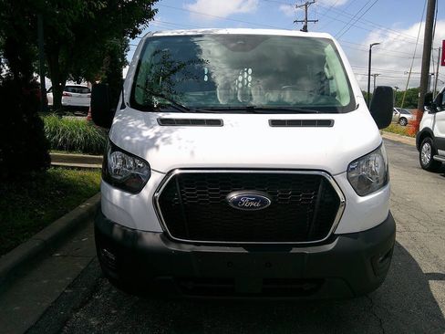 Used 2025 Ford Transit 250 Low Roof w/ Exterior Upgrade Package RWD image 3