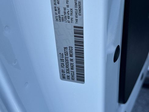 Used 2026 RAM ProMaster 2500 w/ Convenience Group FWD image 26