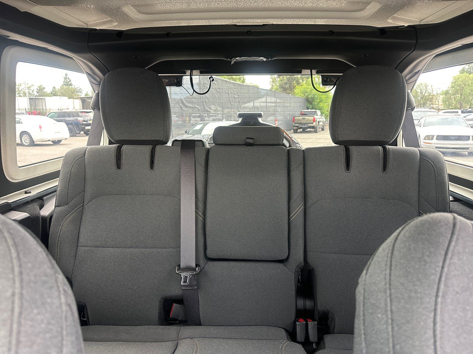 Used 2024 Jeep Wrangler Unlimited AWD/4WD image 22