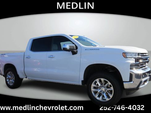 Used 2021 Chevrolet Silverado 1500 LTZ w/ Technology Package AWD/4WD image 1