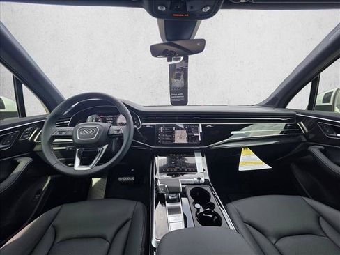 New 2026 Audi Q7 3.0T Premium Plus w/ Premium Plus Package AWD/4WD image 18